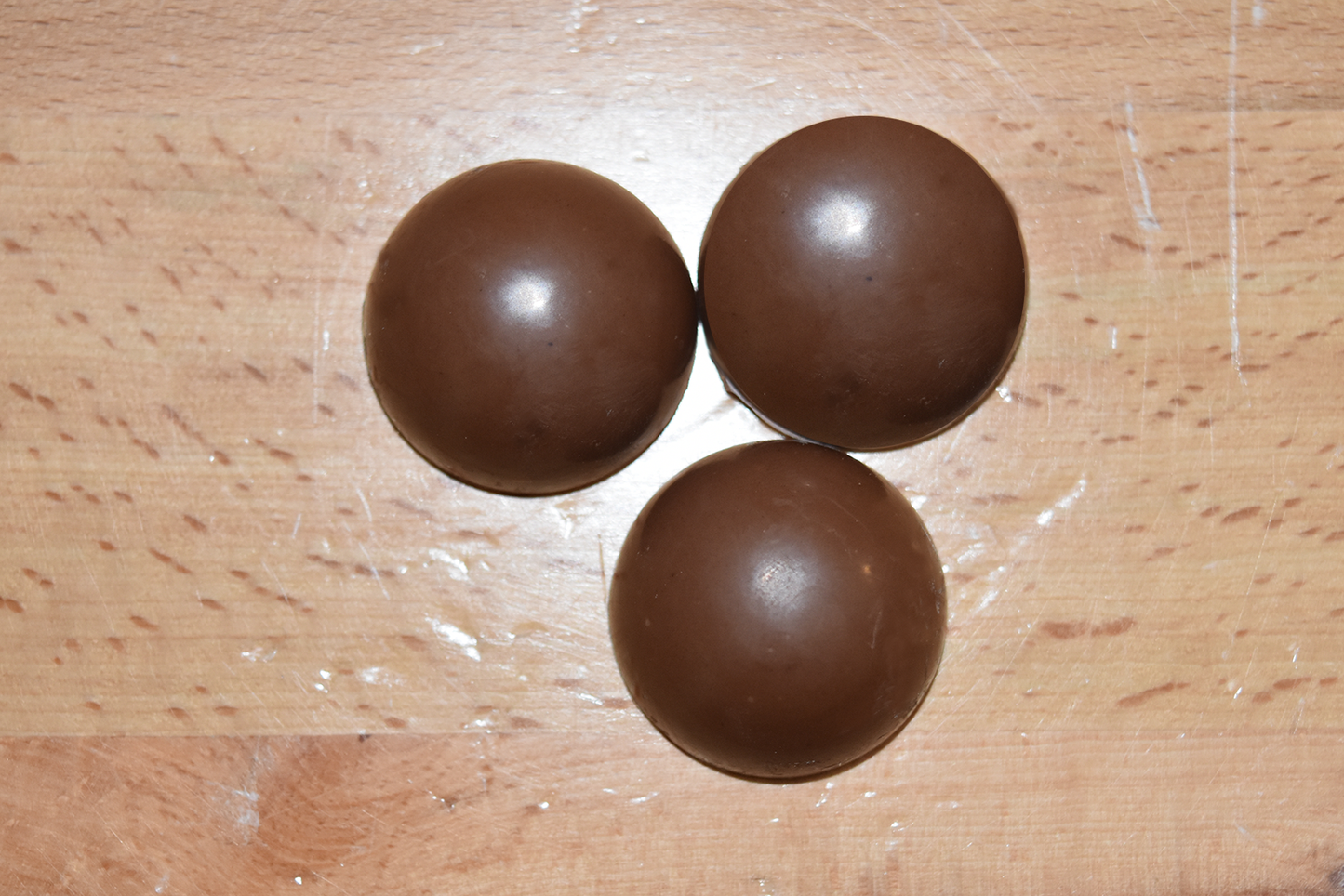 Mint Infused Chocolate Solid Bites ~ 5 oz
